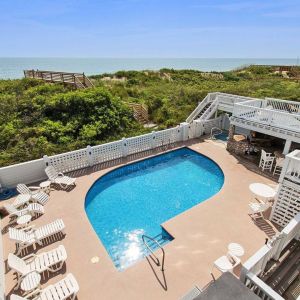 Brindley Beach Vacations photo