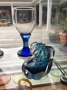 Wave paperweight, blown glass goblet